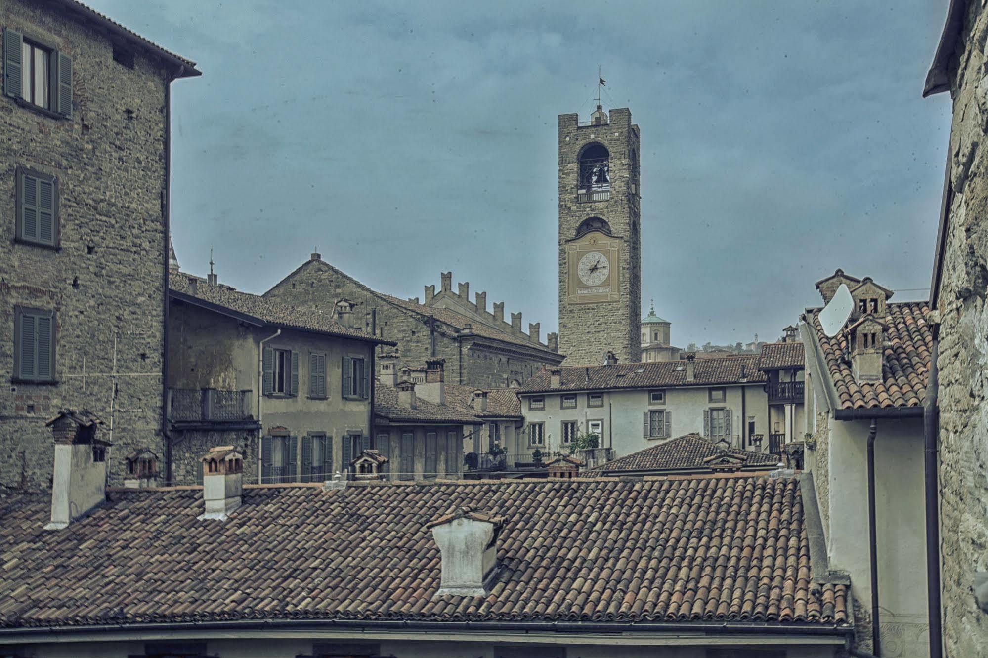 Gombithotel Bergamo Luaran gambar